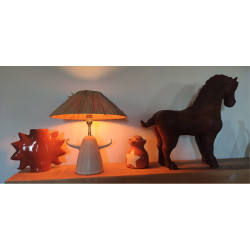 VICTORIA STONEWARE LAMP